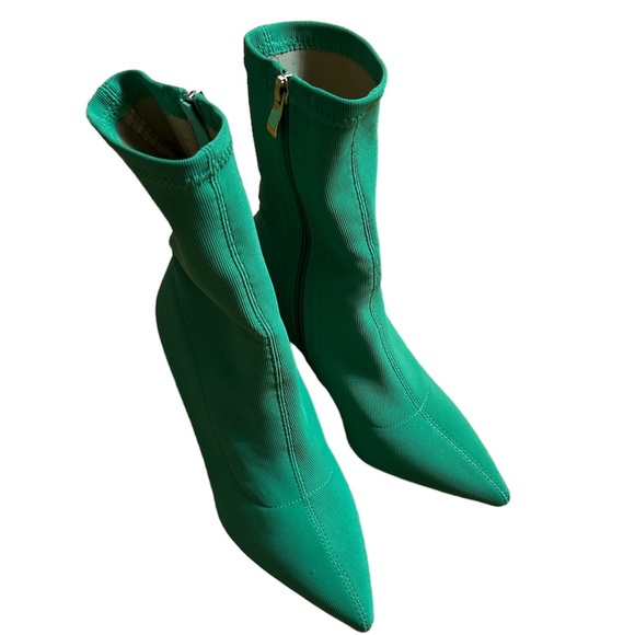 Vivianly Green Sock Boot Pointy Toe Size:7 NWOB - Picture 4 of 6